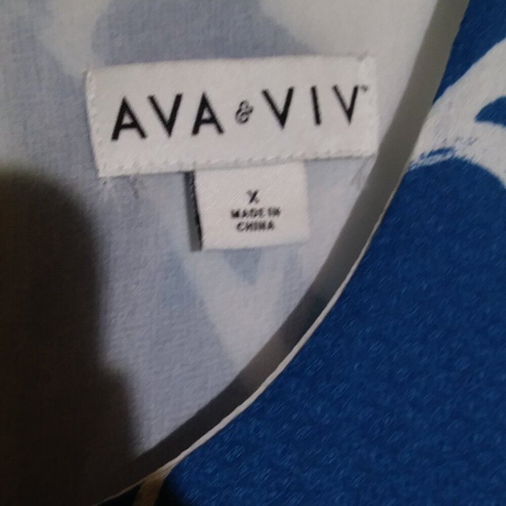 AVA and VIV Royal Blue Flowered Blouse | Blue and White Floral Shirt | Size X - Picture 9 of 12